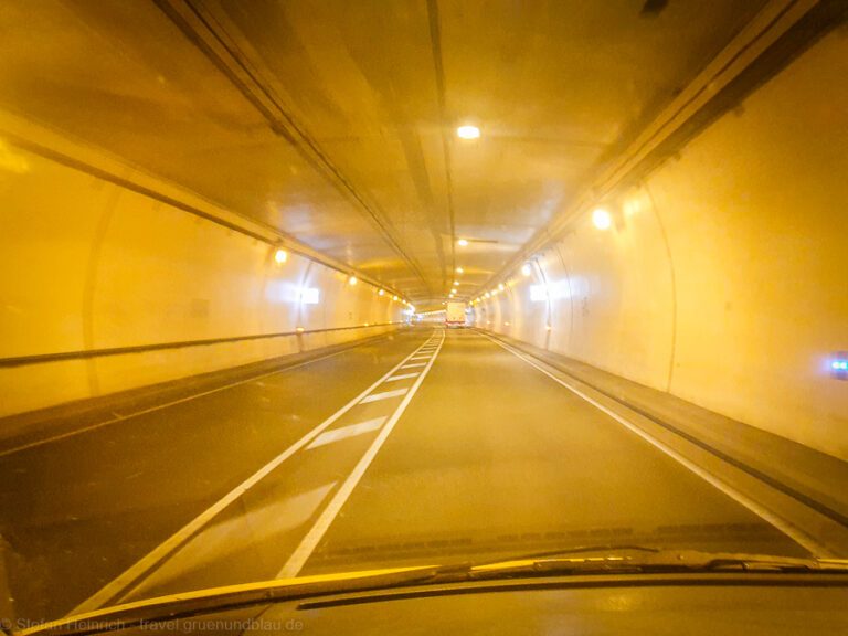 Der Tunnel unter der Grenze nach Spanien