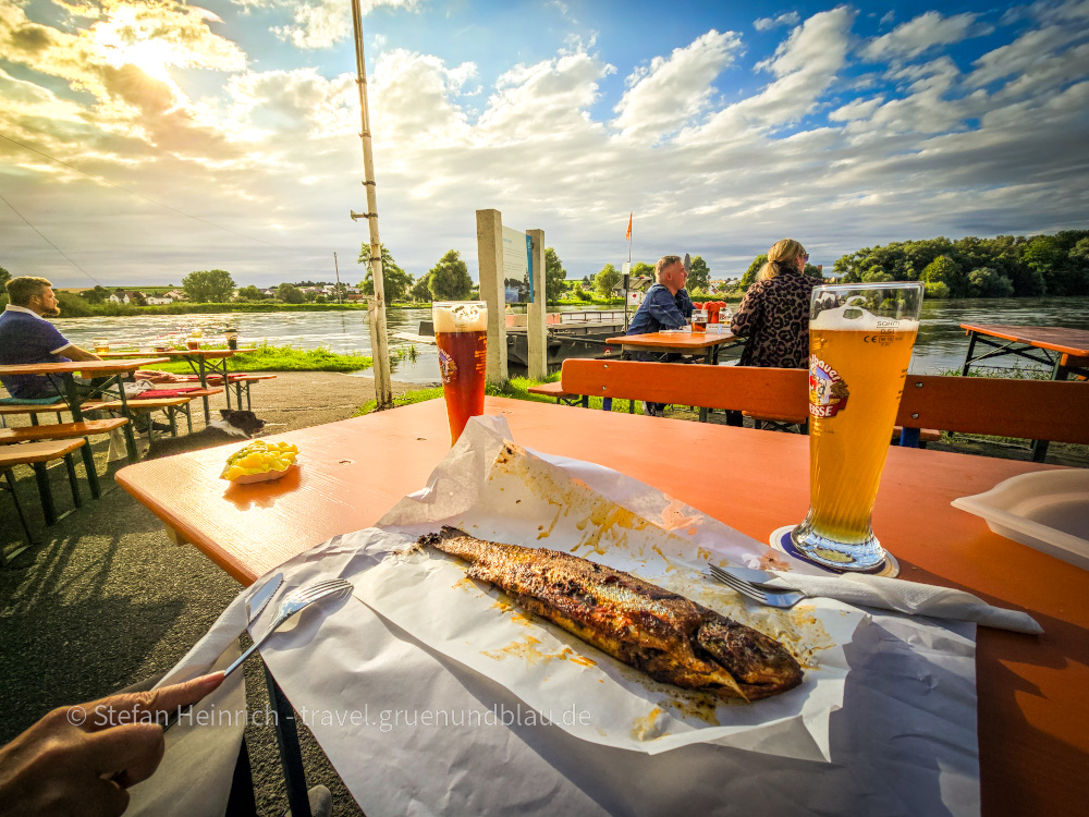 Biergarten bei Eining