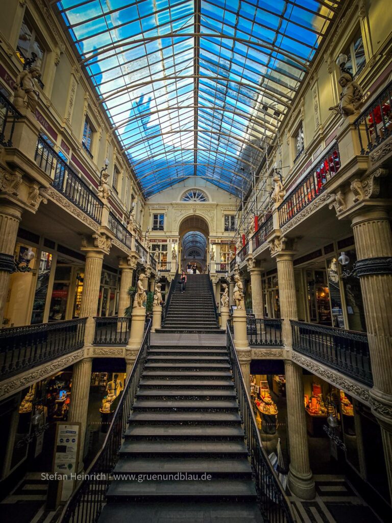 Das steinerne Gebet von Pommeraye in Nantes