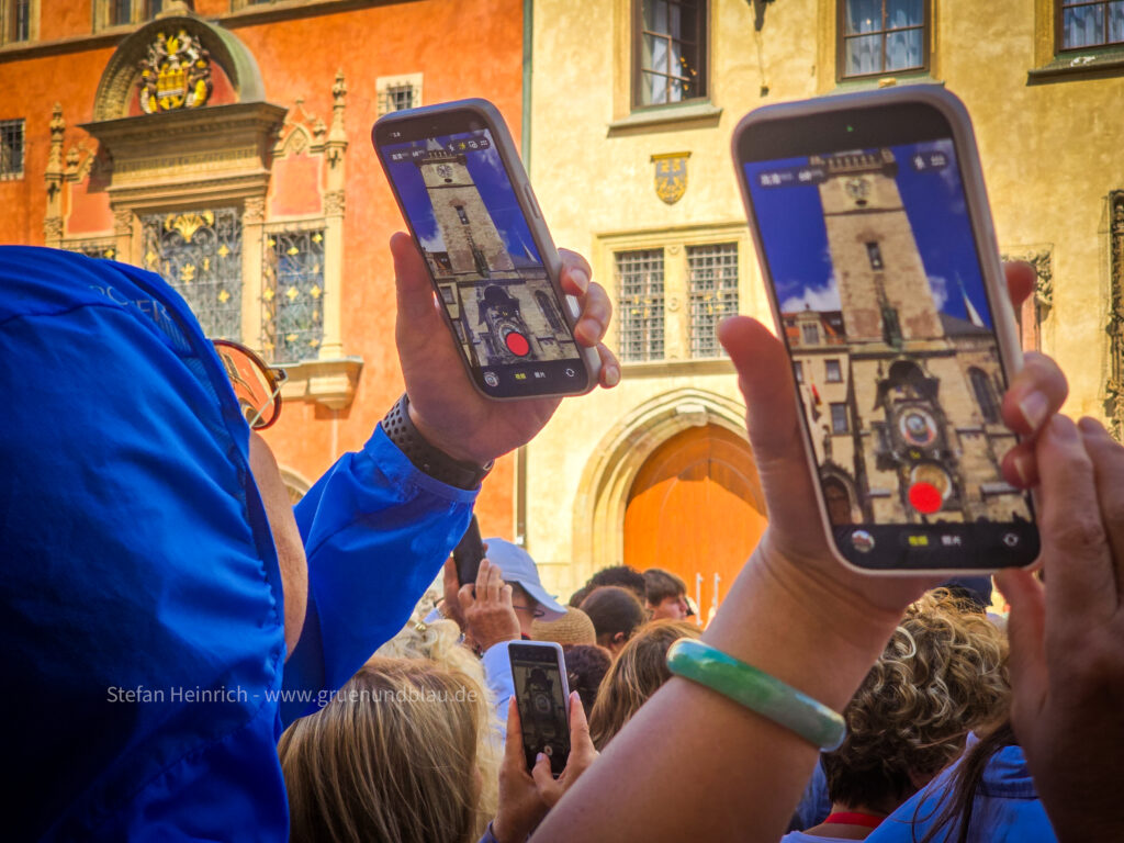 Prager Smartphonesegnung