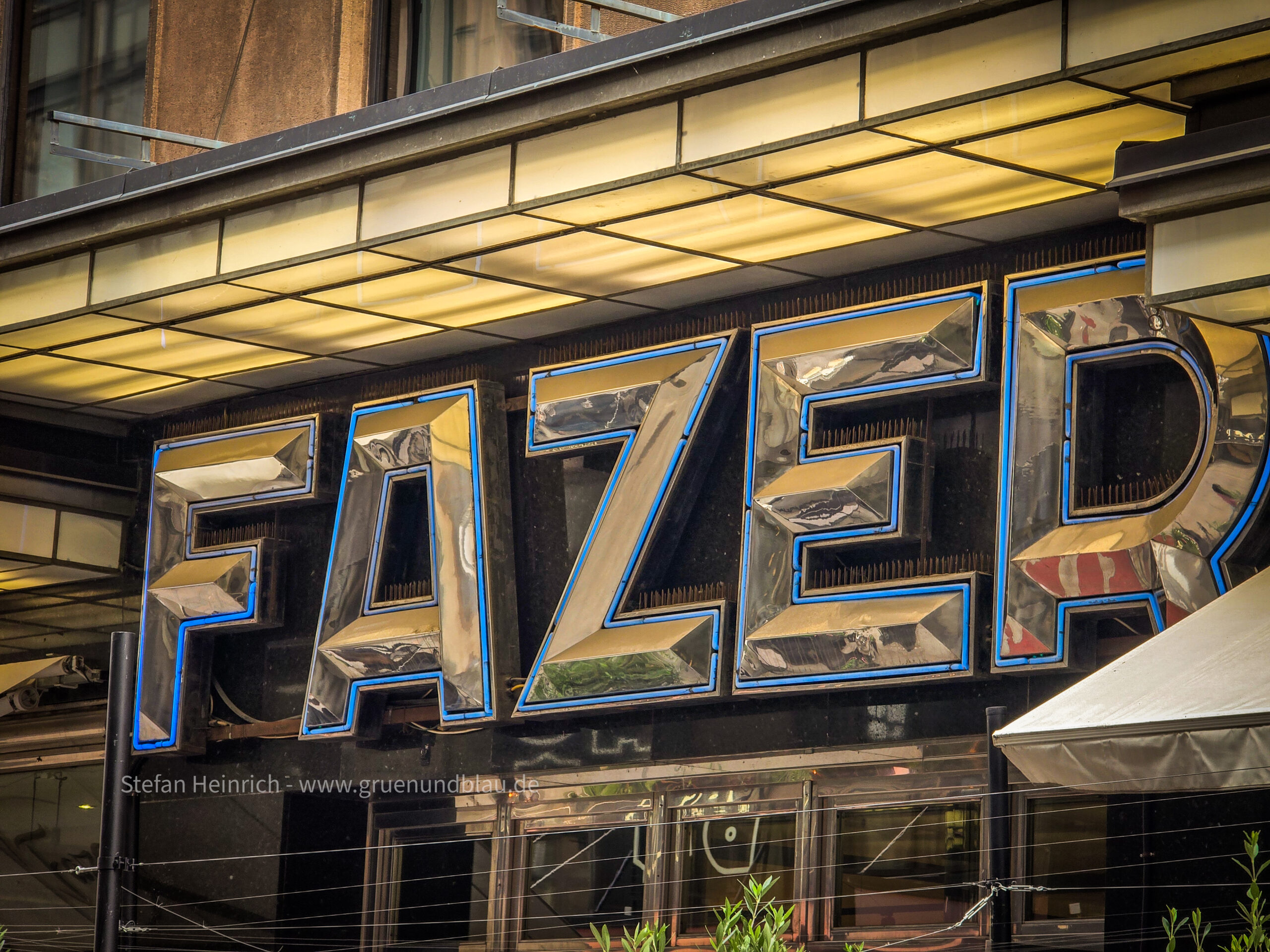 Finnland Helsinki Cafe FAzer